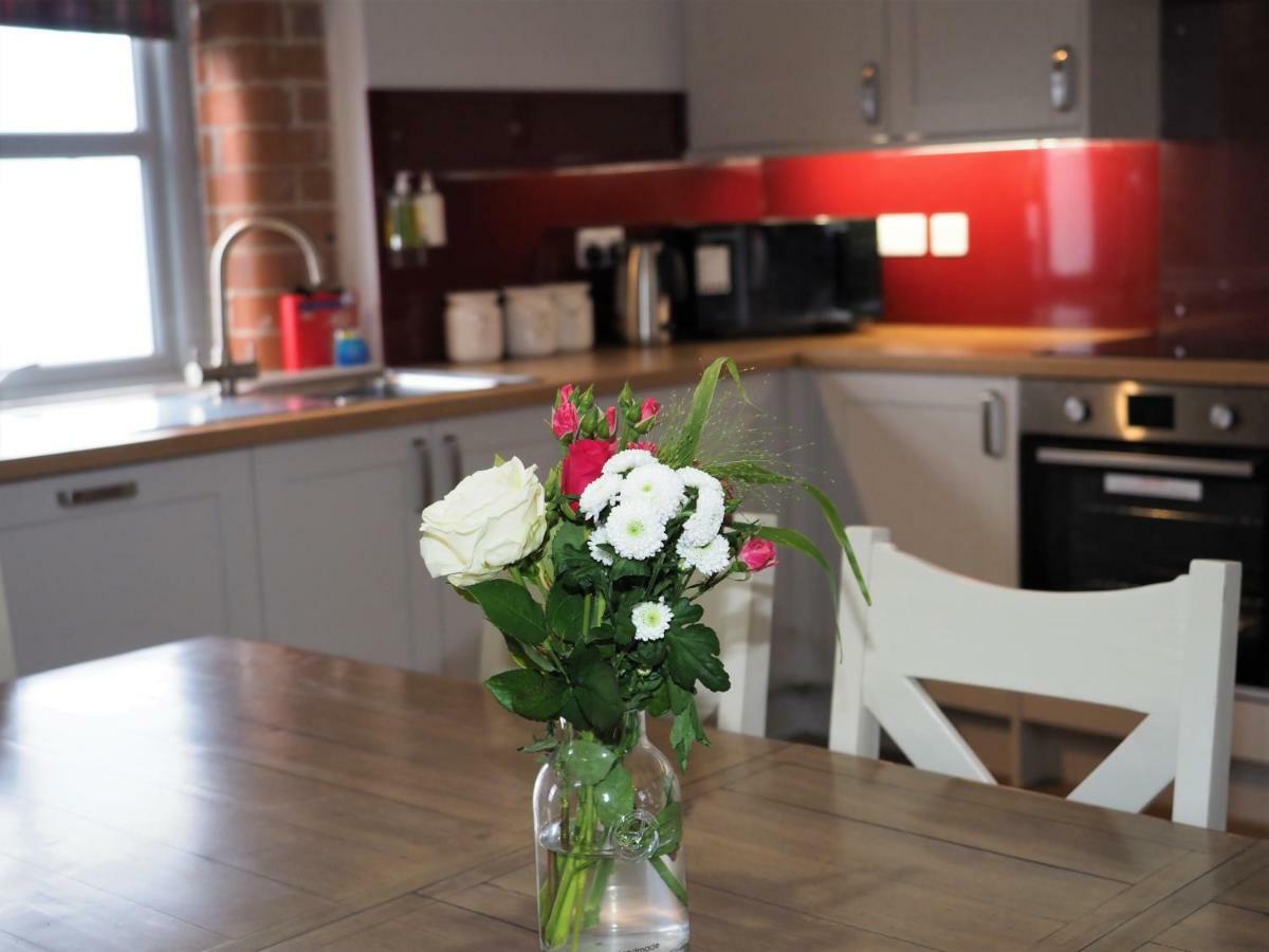 קוטינגהם Nellies Shed, Wolds Way Holiday Cottages, 3 Bed Spacious Cottage מראה חיצוני תמונה